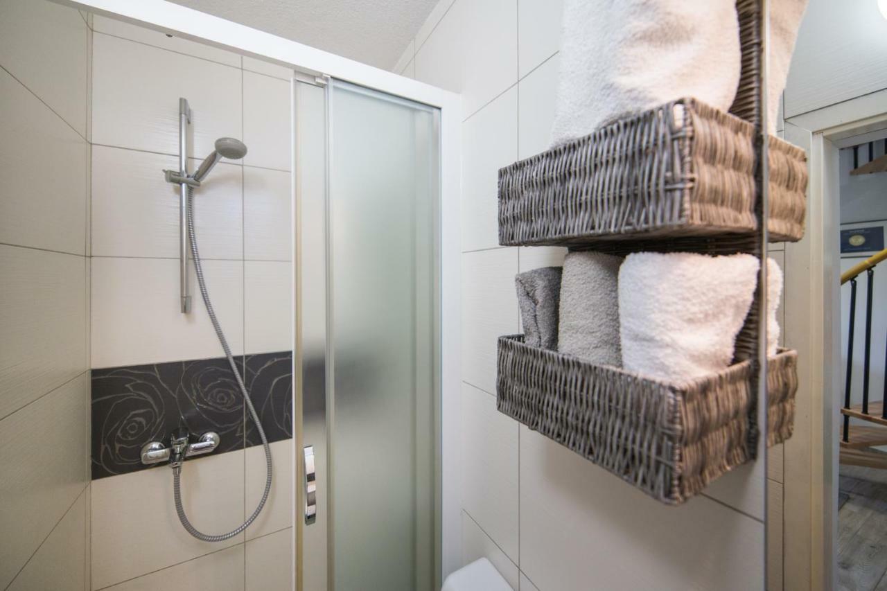 Studio Apartment Finta Rogotin Εξωτερικό φωτογραφία